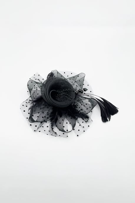 Rosette Faux Pearl & Polka Veil Feather Fascinator in Black - Image 2
