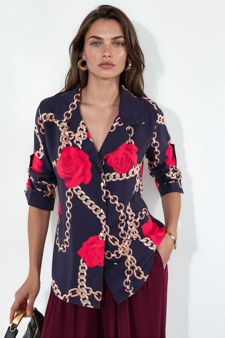 Bloemencrepe Knopenblouse - Image 1