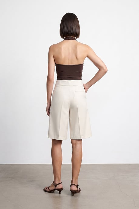 High-Waist Wide-Leg Tailored Shorts - Image 3