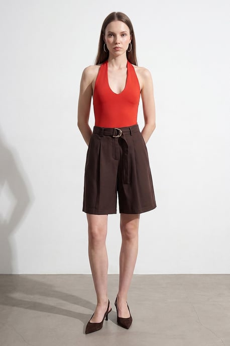 Women's High-waist Belted Wide-leg Shorts - Image 5