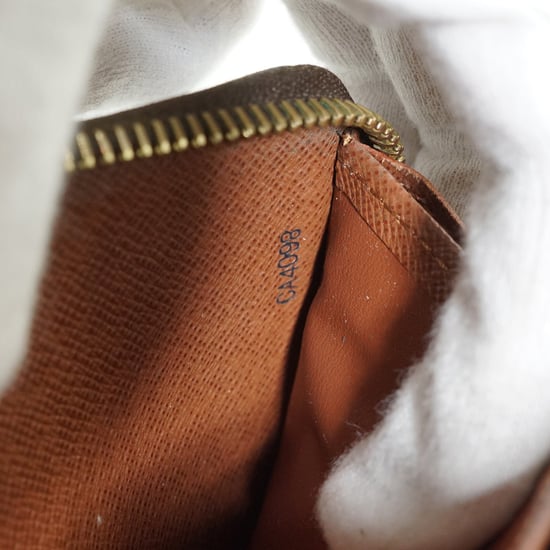 Louis Vuitton Cloth Wallet Zippy - Image 5