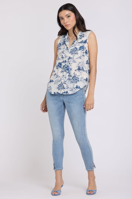 Gabrielle Mouwloze Blouse - Image 5