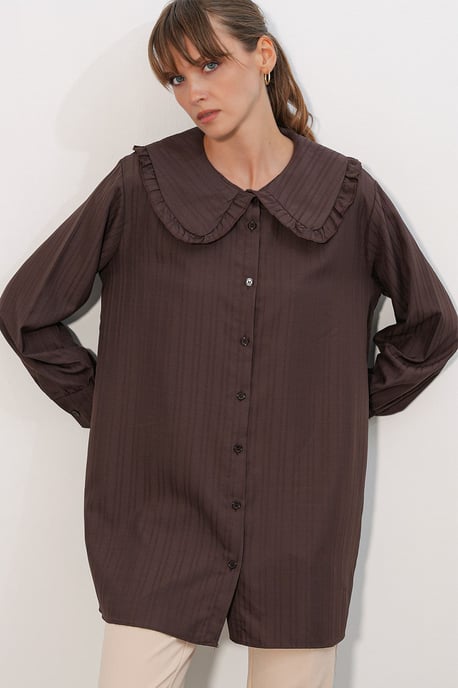 Long-sleeve Textured Shirt With Baby Collar - Image 3