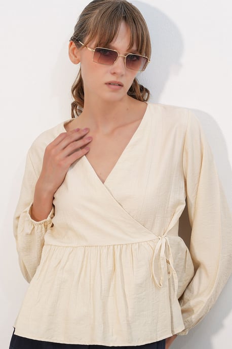 V-Neck Tie Detail Crepe Wrap Blouse - Image 3