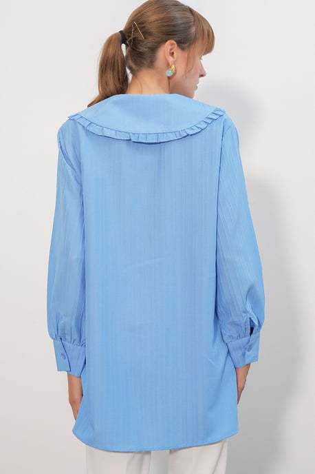 Long-sleeve Textured Shirt With Baby Collar - Image 6