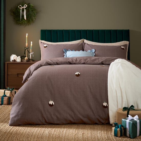 Furn Christmas Pudding 100% Cotton Tufted Duvet Cover Set, Chocolate - Image 1