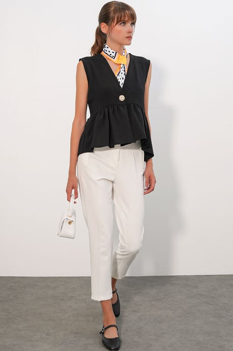 V-Neck Buttoned Sleeveless Blouse - Image 2