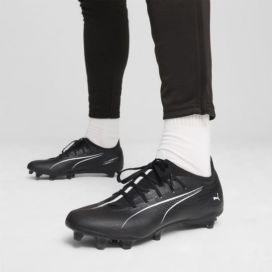 Puma Mens Ultra 5 Match Firm Ground Football Boots (Black/White) - Image 3
