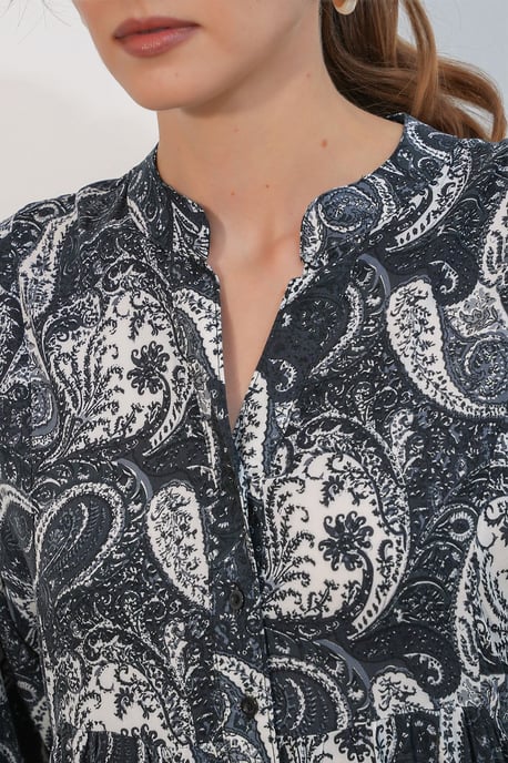 Patterned V-Neck Maxi Dress - Image 4