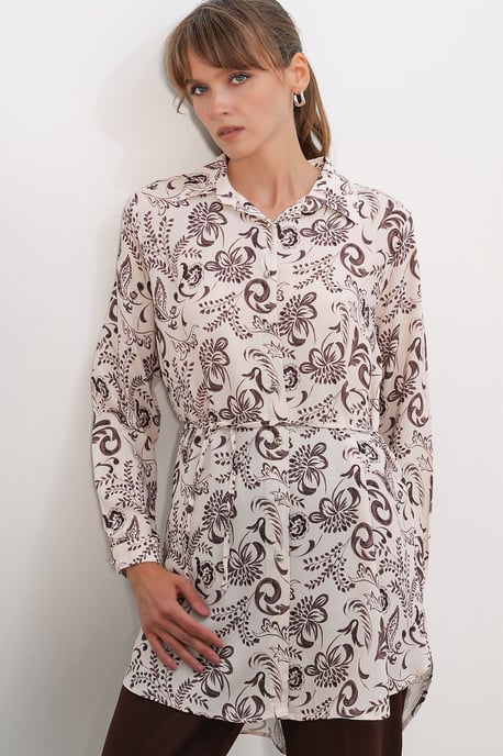 Floral Viscose Crepe Gemaakt Lange Shirt met Ceintuur - Image 1