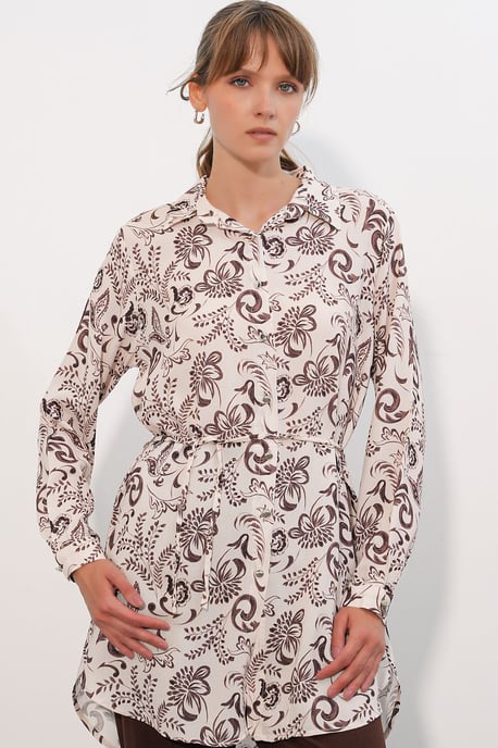 Floral Viscose Crepe Gemaakt Lange Shirt met Ceintuur - Image 4