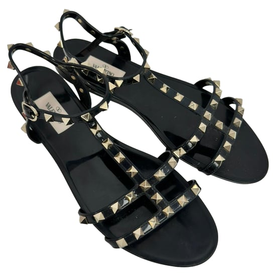 Valentino Garavani Rockstud Platte Sandalen in Zwarte Rubber - Image 5