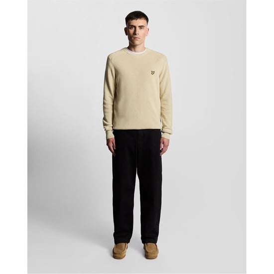 Men's Lyle And Scott Ribbed Crew Neck Raglan Sleeve Sweater in Grey Taupe - Image 4