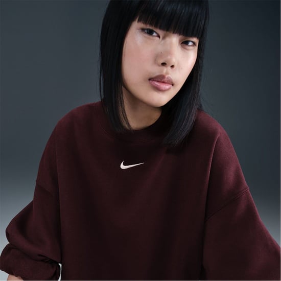Women's Nike Sportswear Phoenix Fleece Over Oversized Crewneck Sweatshirt in Burgundy Crush - Image 6