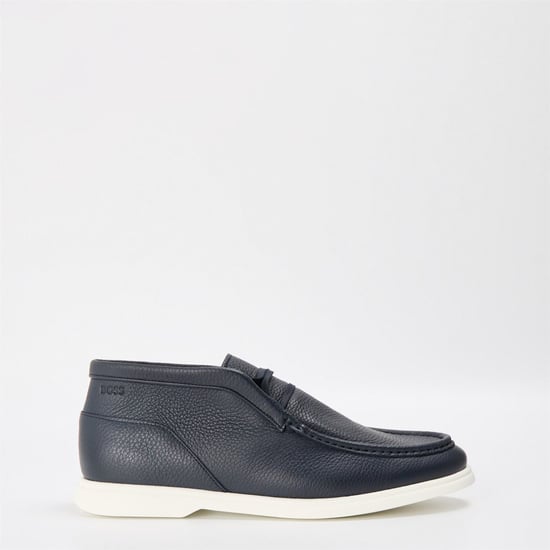 Men's Boss Sienne Textured Moc Toe Chukka Boots in .Dark Blue - Image 1