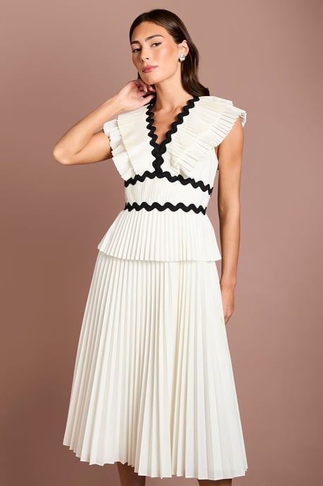 Pleated Cotton Detail Ruffle Shoulder Midi Dress - Image 2
