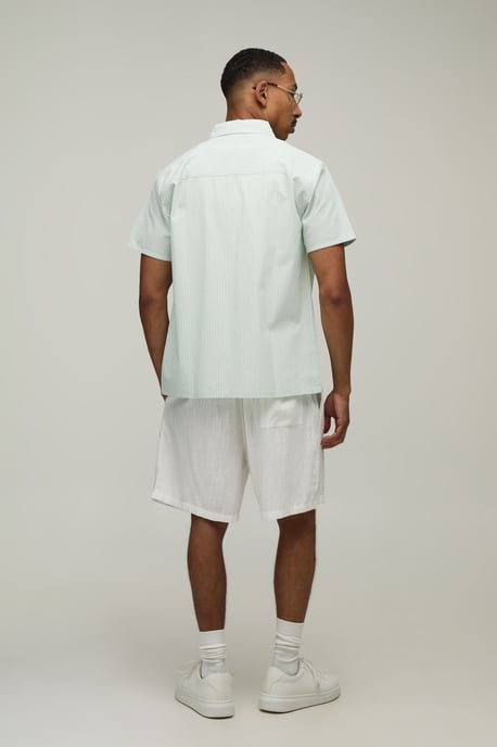 Regular Fit Man Embroidered Short Sleeve Shirt - Image 2