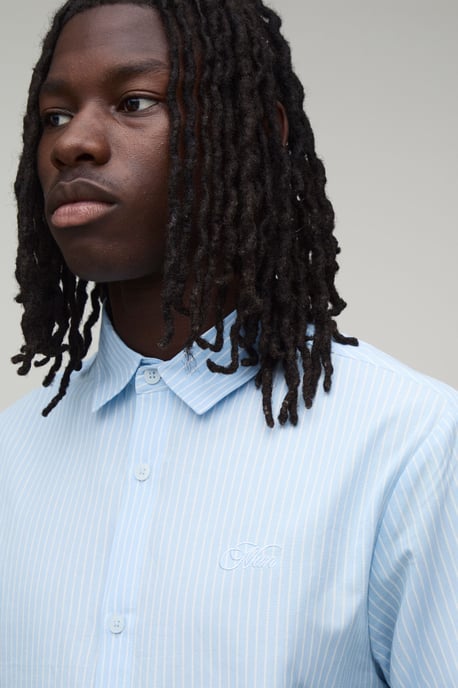 Regular Fit Man Embroidered Short Sleeve Shirt - Image 3