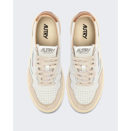 Autry Dames aulw-ls16-medalist low wom leat/suede wht/lion - Image 3