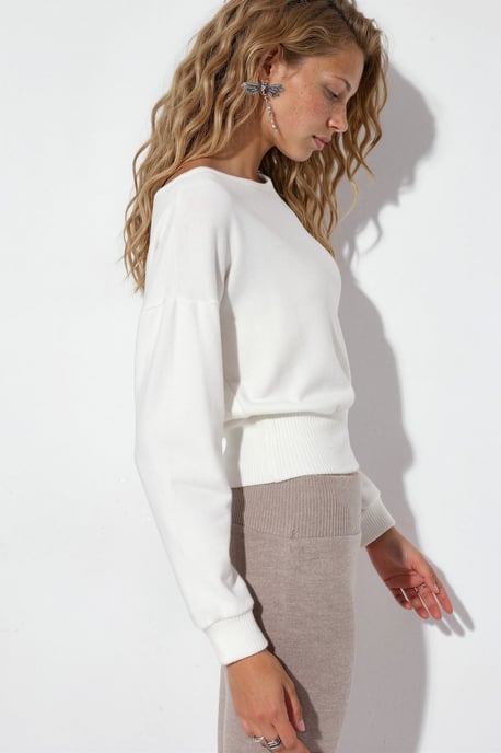 Women's Cropped Crew Neck Sweatshirt - Image 2