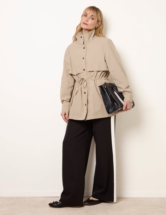 Adjustable Tie Up Light Weight Jacket - Image 3