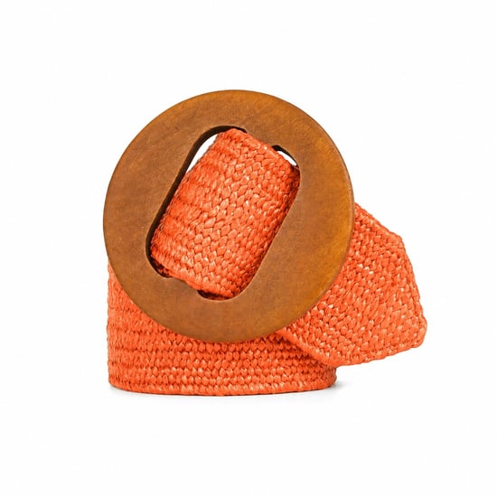 Women’s Woven Elastic Dress Belt Straw-Look Waist Belt with Wooden Buckle in Orange - Image 3