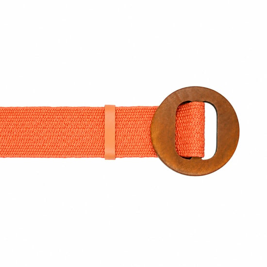 Women’s Woven Elastic Dress Belt Straw-Look Waist Belt with Wooden Buckle in Orange - Image 6