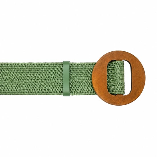 Women’s Woven Elastic Dress Belt Straw-Look Waist Belt with Wooden Buckle in Green - Image 6