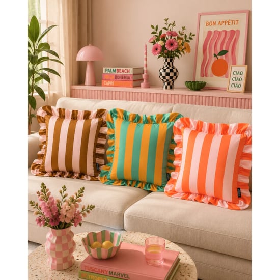 NOVÉE Sierkussen ruffles stripe oranje/roze | 45x45 cm | katoen/polyester - Image 2