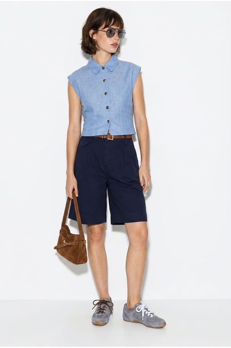 High-Waist Belted Tailored Shorts - Image 4