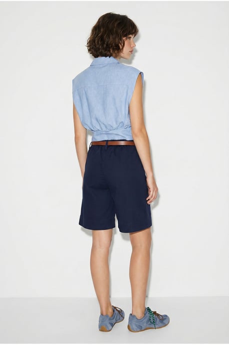 High-Waist Belted Tailored Shorts - Image 5