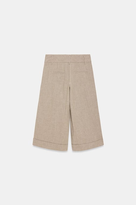 High-Waist Pleated Wide-Leg Capri Trousers - Image 6