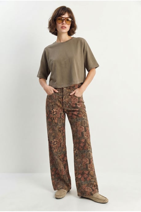 High Waist Paisley Print Straight Leg Denim Pants - Image 1