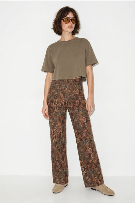 High Waist Paisley Print Straight Leg Denim Pants - Image 4