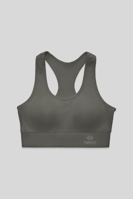 Fitted Sleeveless Crop Sports Top - Image 4