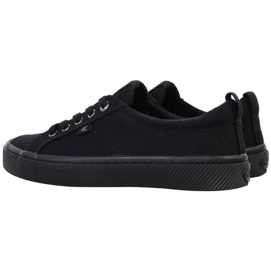 Cariuma OCA Low Unisex Black Plimsolls - Image 3