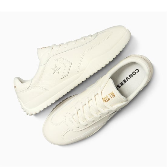 Women's Converse Run Star Trainer Gold Classic Low Top Trainers in 286-Egret/Egr - Image 3