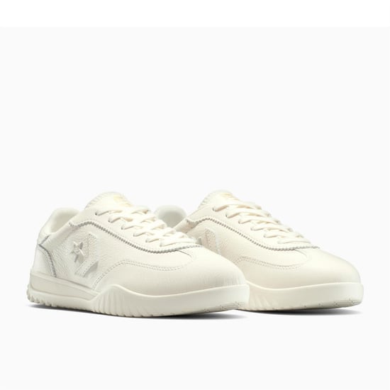 Women's Converse Run Star Trainer Gold Classic Low Top Trainers in 286-Egret/Egr - Image 5