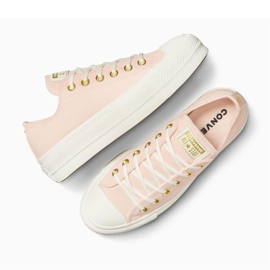 Women's Converse Chuck Taylor All Star Lif Platform Trainers in 691-Pale Peta - Image 4