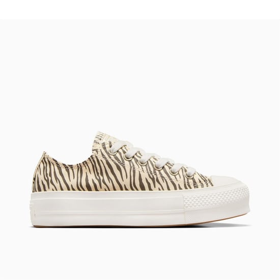 Women's Converse Chuck Taylor All Star Lif Canvas High Top Trainers in 286-Egret/Egr - Image 1