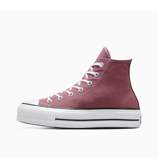 Women's Converse Chuck Taylor All Star Canvas High Top Trainers in 665-Light Sad - Image 2