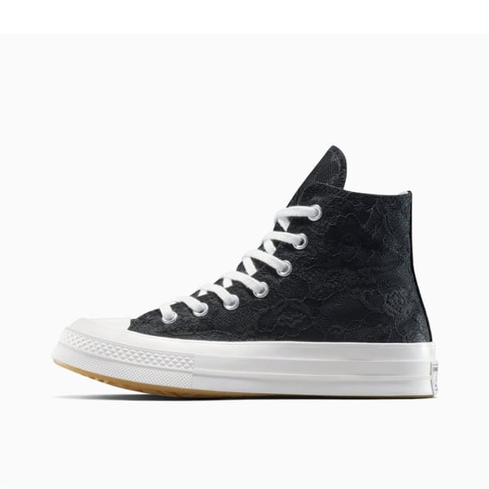 Women's Converse Chuck 70 High Top Trainers in 001-Black/Tot - Image 2