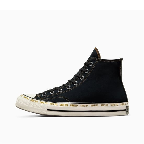 Men's Converse Chuck 70 Gore Tex High Top Trainers in 001-Black/Toa - Image 2