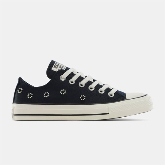 Men's Converse Chuck Taylor All Star Bea Low Top Trainers in 001-Black/Egr - Image 1