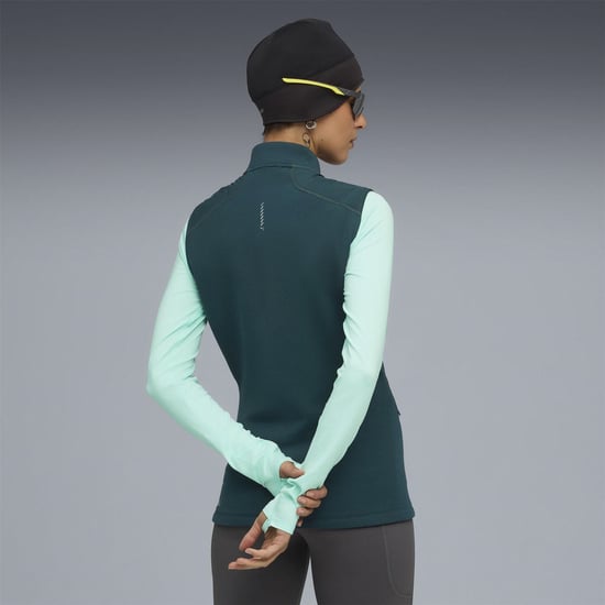 Women's Puma Run Cloudspun Warm Label Vest in Green Terrain - Image 4