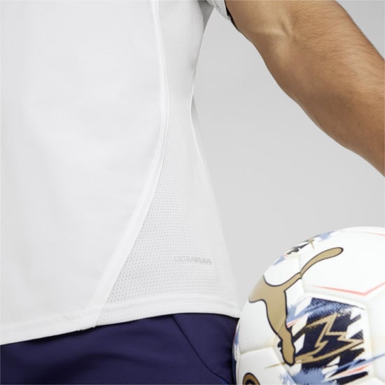 Men's Puma Teamfinal Jersey T-Shirt in White/Bl - Image 6