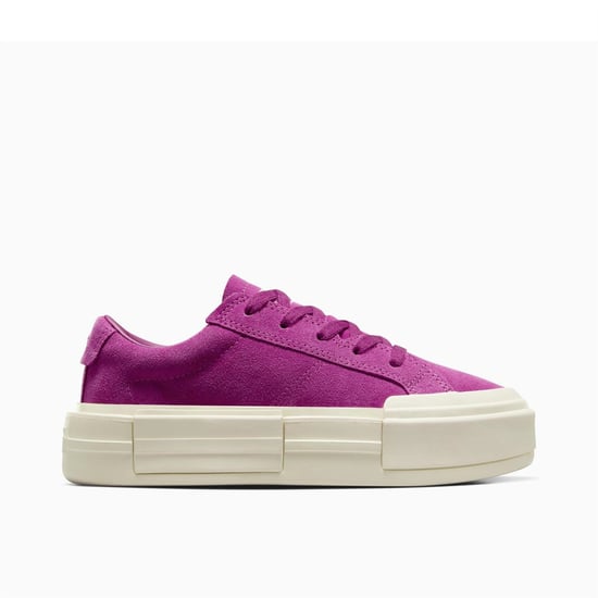 Men's Converse Chuck Taylor All Star Cru High Top Trainers in 570-Quantum V - Image 1