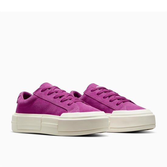Men's Converse Chuck Taylor All Star Cru High Top Trainers in 570-Quantum V - Image 4