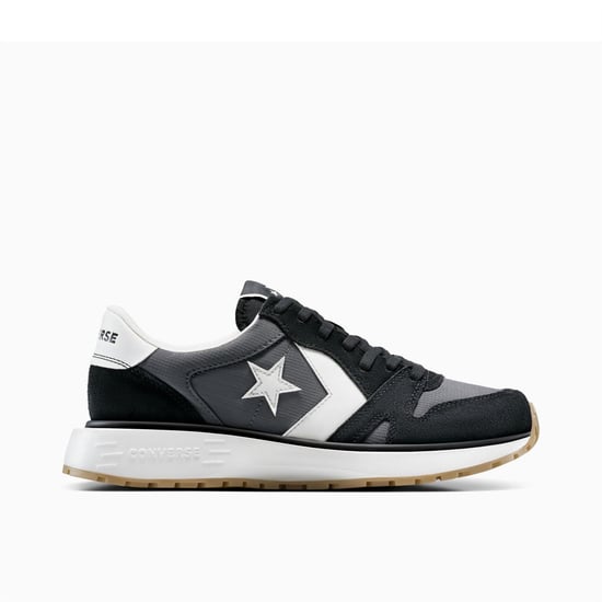 Men's Converse Adults Omni Trainer Classic Low Top Trainers in 001-Black/Dar - Image 1