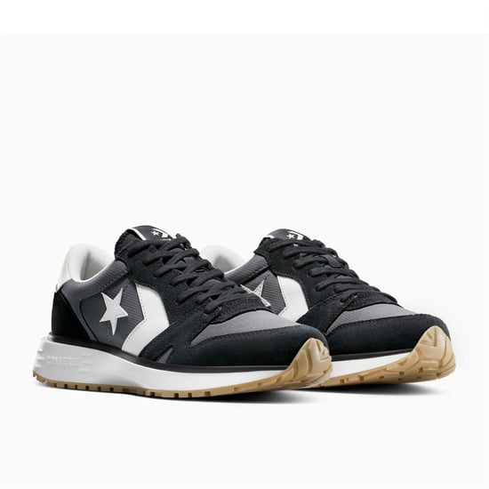 Men's Converse Adults Omni Trainer Classic Low Top Trainers in 001-Black/Dar - Image 3